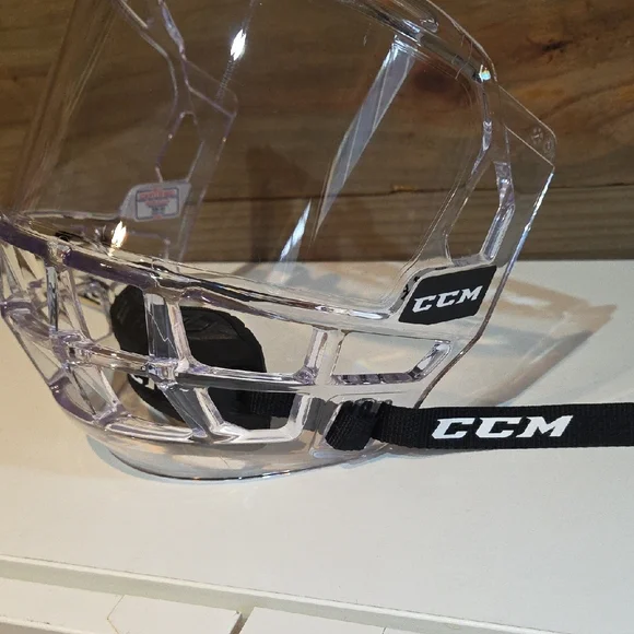 CCM Transparent Hockey Visor with Black Strap - Picture 6 of 9